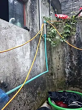 helenzz online show from 12/14/25, 12:38