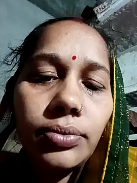 Snapshot of Rupali_ji chatting on 12/18/25, 12:11 Rupali ji online show from 12/18/25, 12:11