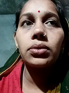 Snapshot of Rupali_ji chatting on 12/21/25, 11:50 Rupali ji online show from 12/21/25, 11:50