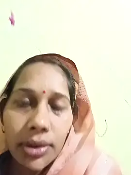 Snapshot of Rupali_ji chatting on 02/05/26, 03:16 Rupali ji online show from 02/05/26, 03:16