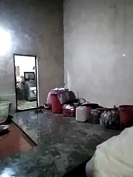 Snapshot of abigail-00 chatting on 11/07/25, 12:38 abigail-00 online show from 11/07/25, 12:38