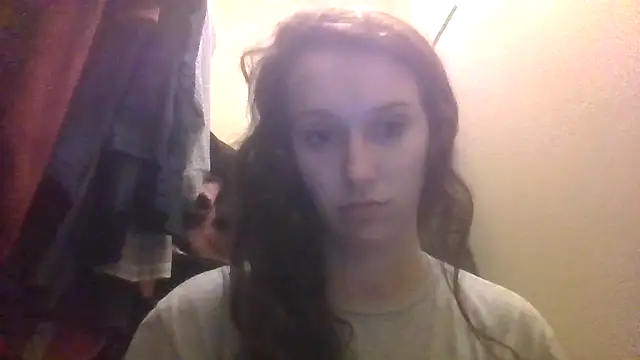 Snapshot of brunettebabexo3 chatting on 05/21/26, 12:34 brunettebabexo3 online show from 05/21/26, 12:34