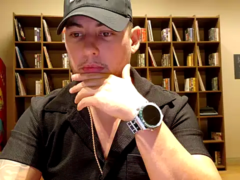 Snapshot of maximus888A chatting on 09/26/25, 06:01 maximus888A online show from 09/26/25, 06:01