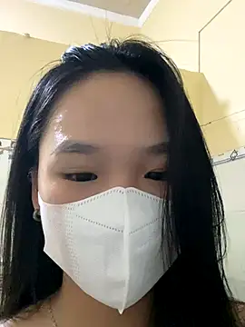 Linh247380 online show from 09/24/25, 02:59