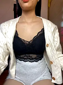 Linh247380 online show from 11/24/25, 01:38