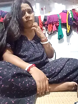 reya743 online show from 09/22/25, 06:26