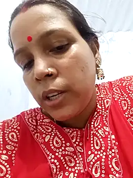 reya743 online show from 10/13/25, 09:20