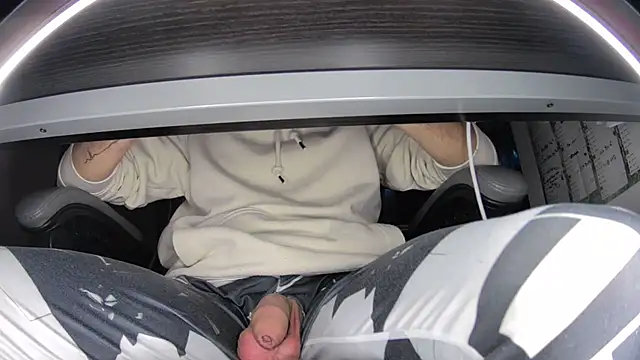 Snapshot of northboy91 chatting on 02/07/26, 10:02 northboy91 online show from 02/07/26, 10:02