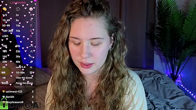 Elsie Cutties online show from 02/03/26, 06:40