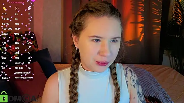 Snapshot of Elsie_Cutties chatting on 03/07/26, 01:24 Elsie Cutties online show from 03/07/26, 01:24