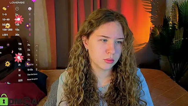 Snapshot of Elsie_Cutties chatting on 03/14/26, 01:01 Elsie Cutties online show from 03/14/26, 01:01