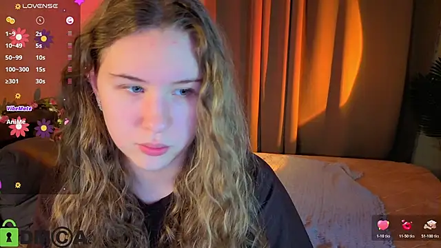 Snapshot of Elsie_Cutties chatting on 03/16/26, 01:00 Elsie Cutties online show from 03/16/26, 01:00