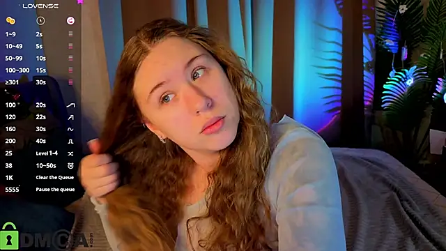 Snapshot of Elsie_Cutties chatting on 03/31/26, 12:56 Elsie Cutties online show from 03/31/26, 12:56