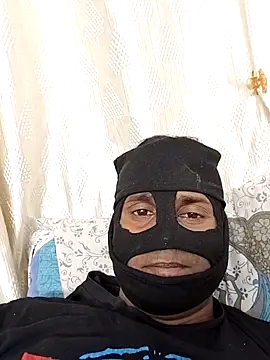 Snapshot of Rushasharma_368 chatting on 04/01/26, 04:37 Rushasharma 368 online show from 04/01/26, 04:37