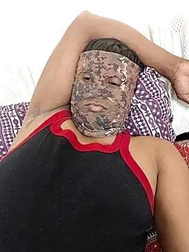 Snapshot of Rushasharma_368 chatting on 04/21/26, 07:03 Rushasharma 368 online show from 04/21/26, 07:03