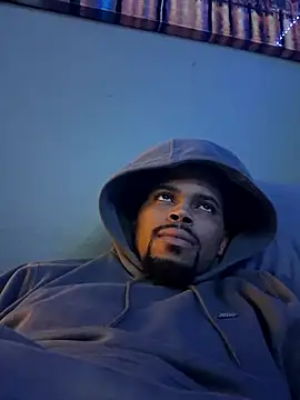 Snapshot of Painstickwes chatting on 02/21/26, 07:42 Painstickwes online show from 02/21/26, 07:42