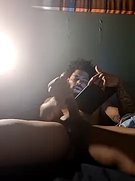 Snapshot of Painstickwes chatting on 03/10/26, 08:08 Painstickwes online show from 03/10/26, 08:08