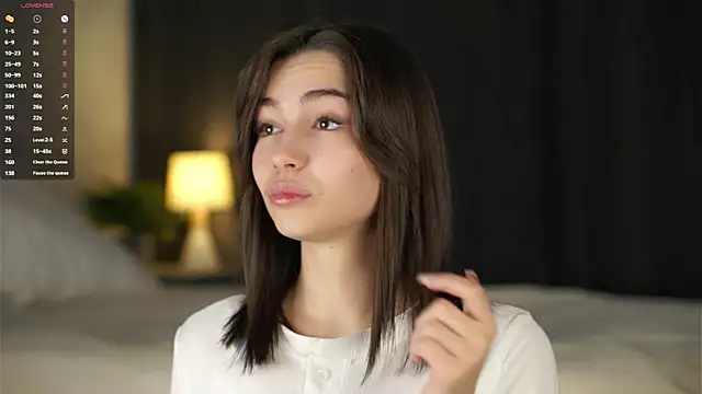 Snapshot of LettySlovacek chatting on 11/04/25, 04:33 LettySlovacek online show from 11/04/25, 04:33