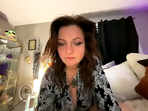 88heygirlhey88 online show from 10/06/25, 05:27