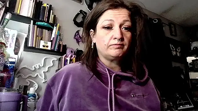Snapshot of 88heygirlhey88 chatting on 07/02/26, 11:49 88heygirlhey88 online show from 07/02/26, 11:49
