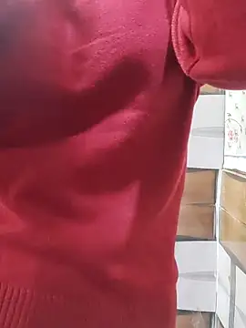 Snapshot of Soni_cute86526 chatting on 12/01/25, 05:23 Soni cute86526 online show from 12/01/25, 05:23