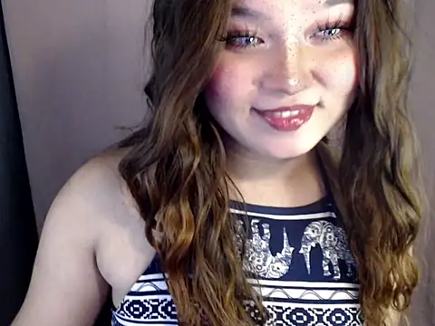 Eyes-on-me online show from 11/26/25, 08:04