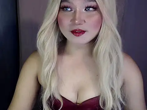 Eyes-on-me online show from 03/08/26, 05:17