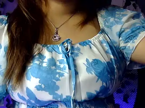 Snapshot of Aaliya02 chatting on 01/31/26, 08:18 Aaliya02 online show from 01/31/26, 08:18