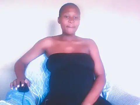 l4 love online show from 10/02/25, 07:26