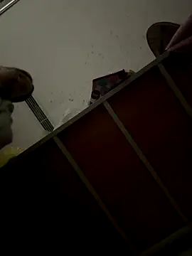    Dorry02    online show from 10/04/25, 02:31