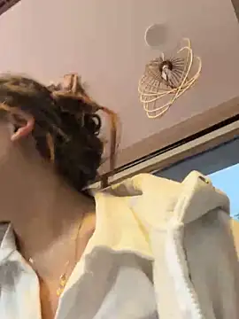    Dorry02    online show from 10/31/25, 10:27