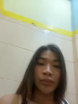 Catthanya bbc online show from 11/11/25, 12:32