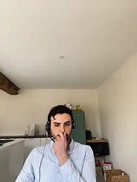 eauminerale online show from 02/11/26, 11:04