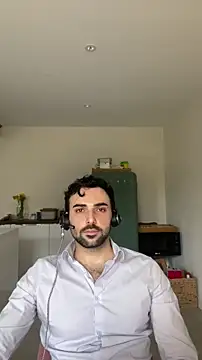 eauminerale online show from 02/27/26, 10:26