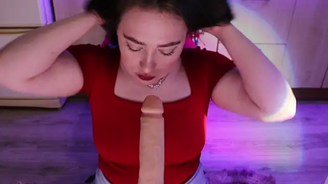 RegalElsa online show from 10/05/25, 12:53