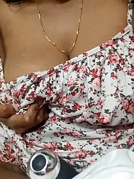 Snapshot of Tamil_kalpana_telagu chatting on 10/13/25, 08:53 Tamil kalpana telagu online show from 10/13/25, 08:53