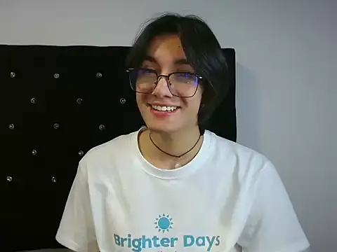 Snapshot of Matti_Mendez_ chatting on 07/02/26, 03:40 Matti Mendez online show from 07/02/26, 03:40