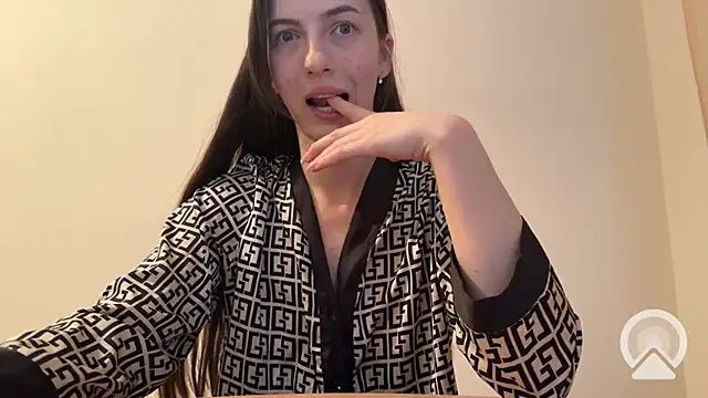 Prettyyy Angel online show from 03/04/26, 06:47