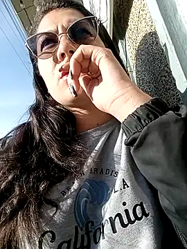 Mia-love-03 online show from 09/26/25, 12:20