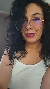 Snapshot of LondonHilton chatting on 02/25/26, 03:10 LondonHilton online show from 02/25/26, 03:10