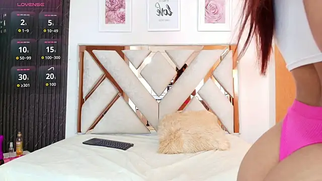 Lia Roseh online show from 11/18/25, 08:02