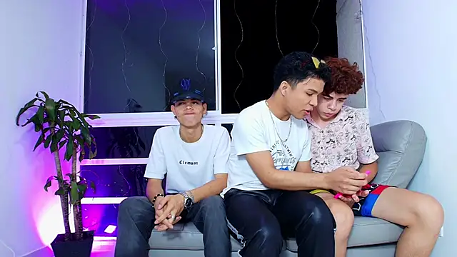 latin naughty boys online show from 10/15/25, 12:11