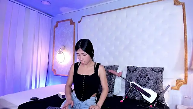 Mariana Kalo online show from 01/17/26, 11:04