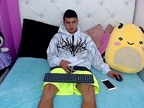 xx-kike-xx online show from 10/02/25, 01:51