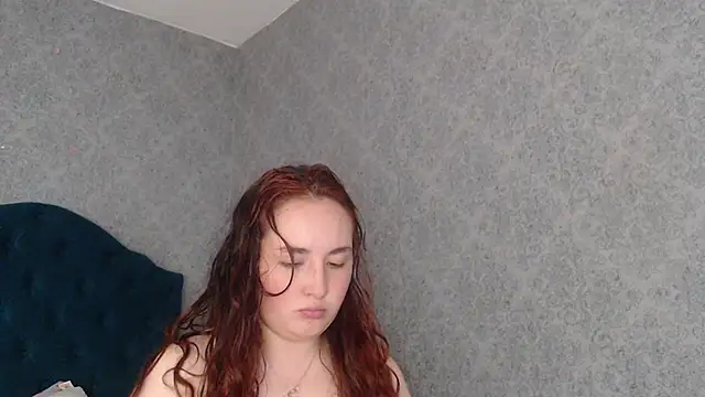 Snapshot of Vic_Taylor chatting on 12/19/25, 12:01 Vic Taylor online show from 12/19/25, 12:01