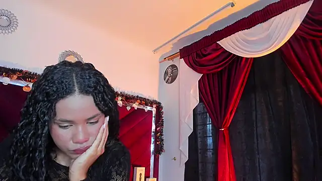 Jade Thonson1 online show from 10/24/25, 07:43