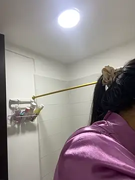 Snapshot of IsabellaJoness_ chatting on 11/03/25, 11:11 IsabellaJoness online show from 11/03/25, 11:11