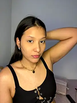 Snapshot of IsabellaJoness_ chatting on 11/27/25, 08:11 IsabellaJoness online show from 11/27/25, 08:11