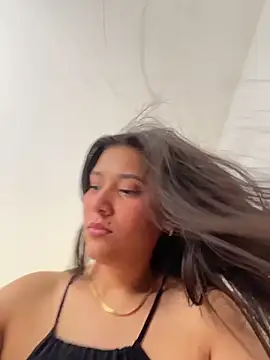 IsabellaJoness  online show from 03/04/26, 08:04