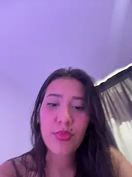 IsabellaJoness  online show from 04/16/26, 08:09